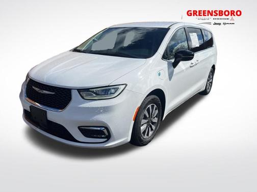 Bright White Clearcoat 2024 Chrysler Pacifica Hybrid Select