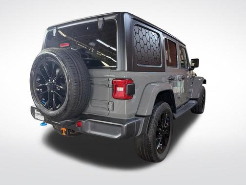 Sting Gray Clearcoat 2022 Jeep Wrangler Unlimited 4xe Sahara