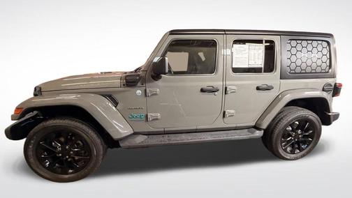 Sting Gray Clearcoat 2022 Jeep Wrangler Unlimited 4xe Sahara