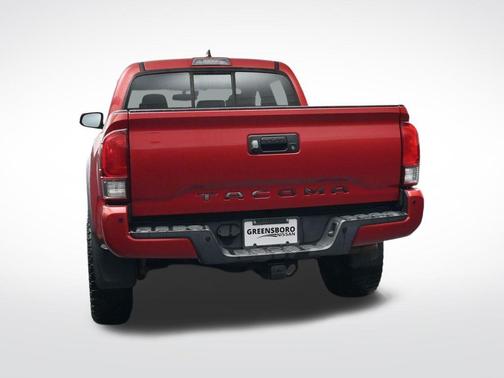 2016 Toyota Tacoma SR