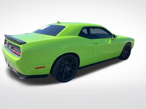Sublime Pearl 2015 Dodge Challenger R/T Scat Pack