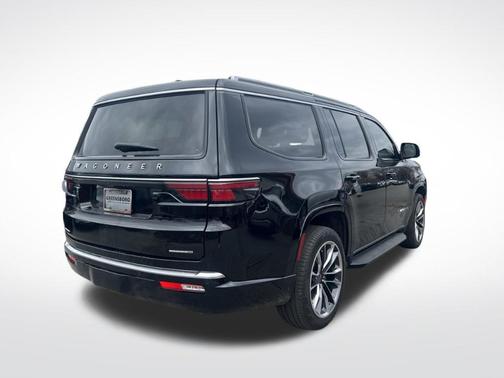 2023 Jeep Wagoneer Series II