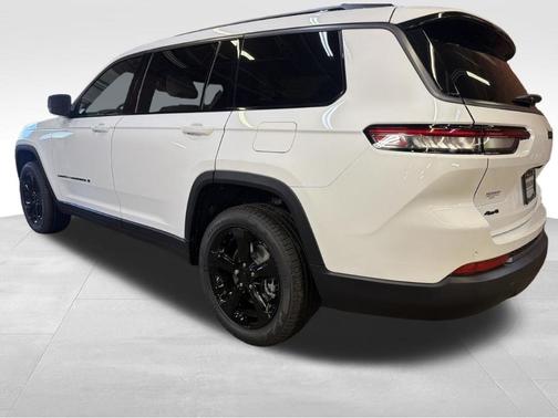 Bright White Clearcoat 2026 Jeep Grand Cherokee L Limited