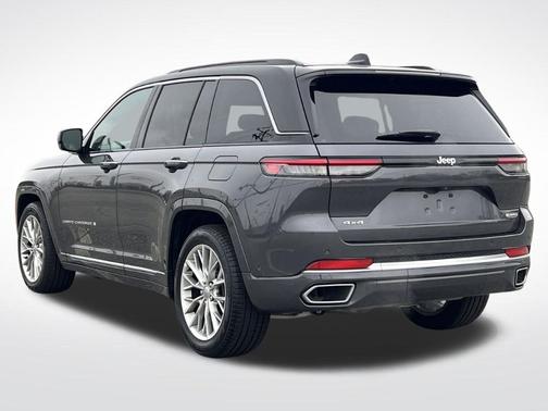 2025 Jeep Grand Cherokee Summit