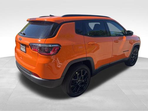 JOOSE 2026 Jeep Compass Latitude