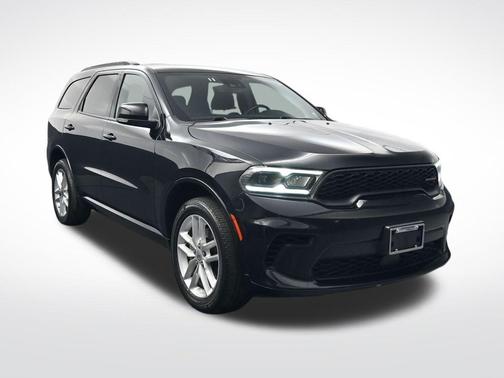 DB Black Crystal Clearcoat 2024 Dodge Durango GT