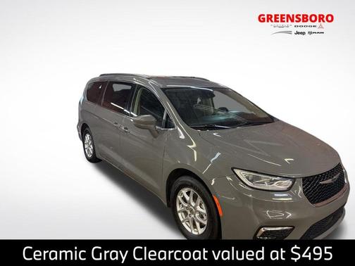Ceramic Gray Clearcoat 2022 Chrysler Pacifica Touring-L