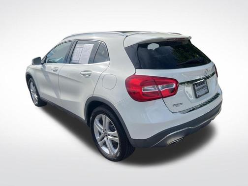 Citrus White 2018 Mercedes-Benz GLA 250 Base 4MATIC