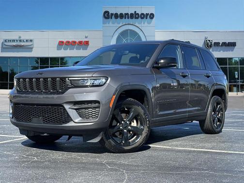 2023 Jeep Grand Cherokee Altitude