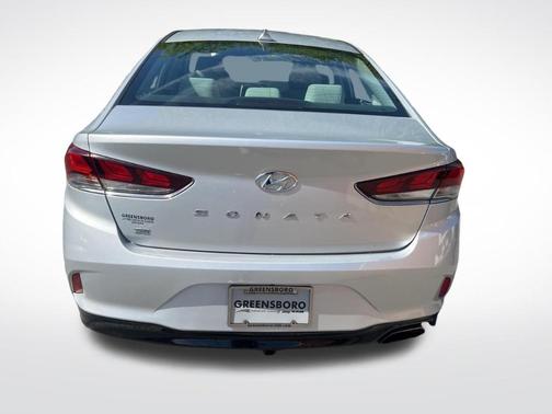 Symphony Silver 2019 Hyundai SONATA SE