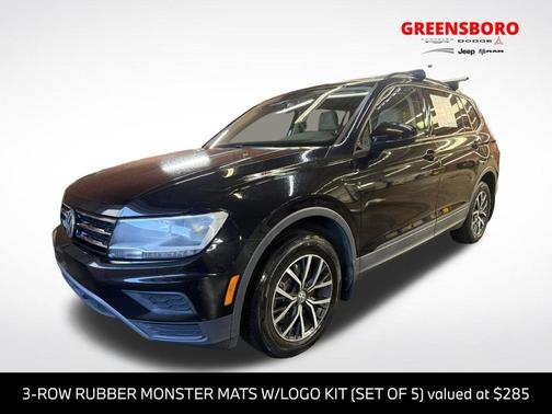 Deep Black Pearl Effect 2021 Volkswagen Tiguan 2.0T S
