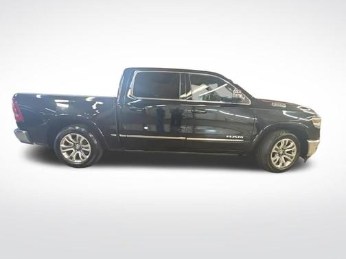 Diamond Black 2023 RAM 1500 Limited