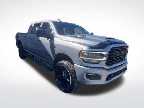 Billet Silver Metallic Clearcoat 2024 RAM 2500 Laramie