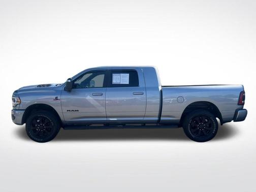 Billet Silver Metallic Clearcoat 2024 RAM 2500 Laramie
