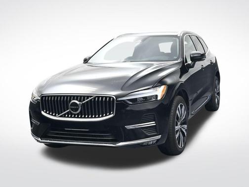 2023 Volvo XC60 B5 Ultimate Bright Theme