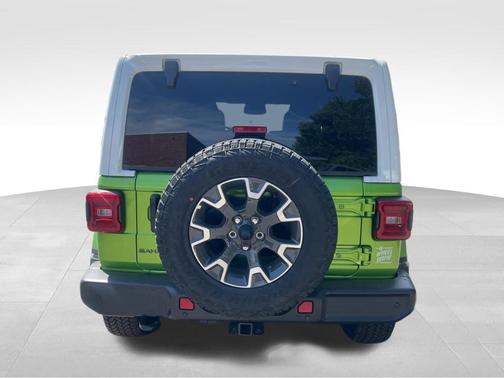 Mojito! Clearcoat 2026 Jeep Wrangler Sahara