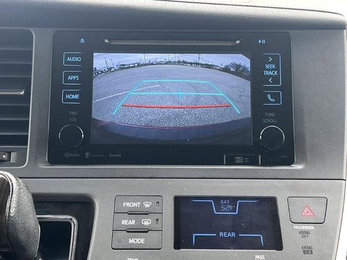 2017 Toyota Sienna L