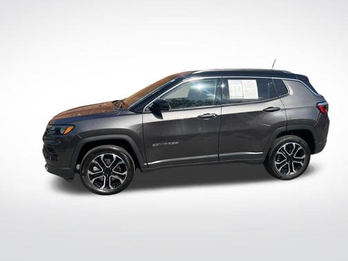 Granite Crystal Clearcoat Metallic 2023 Jeep Compass Limited