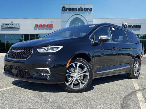 2026 Chrysler Pacifica Pinnacle