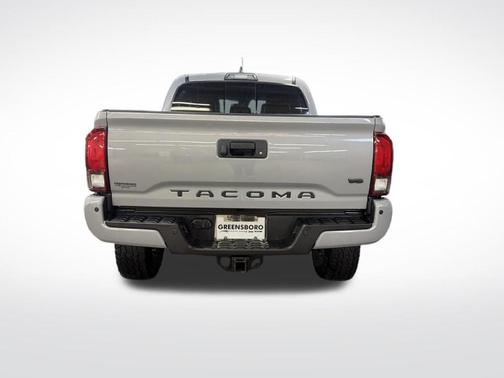 Cement 2019 Toyota Tacoma TRD Off Road