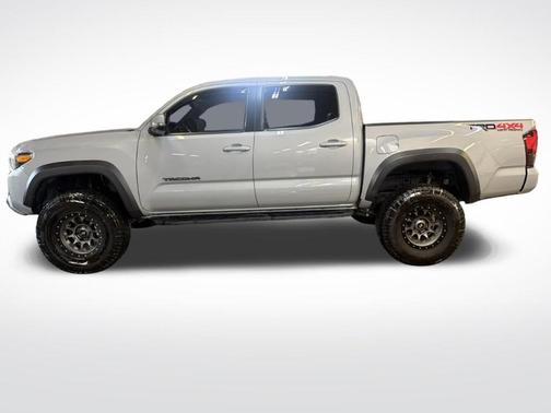 Cement 2019 Toyota Tacoma TRD Off Road