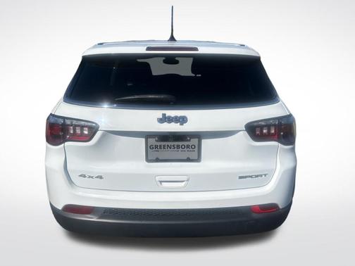 2022 Jeep Compass Sport