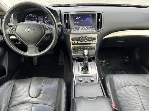 2013 INFINITI G37x Base