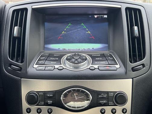 2013 INFINITI G37x Base