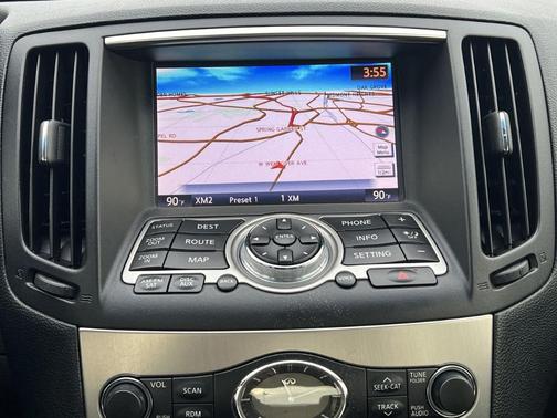 2013 INFINITI G37x Base