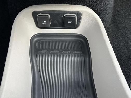 2021 Chrysler Pacifica Touring-L