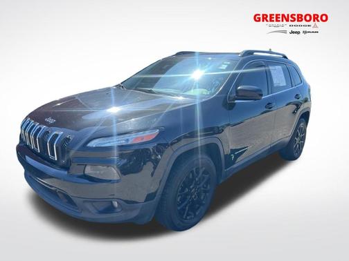 Brilliant Black Crystal Pearlcoat 2015 Jeep Cherokee Latitude