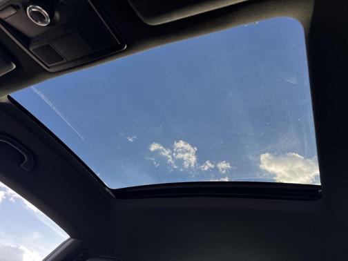 2012 Volkswagen Beetle 2.5L