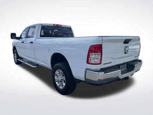 Bright White Clearcoat 2024 RAM 3500 Big Horn