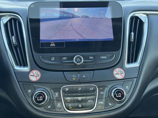 2024 Chevrolet Malibu 2LT