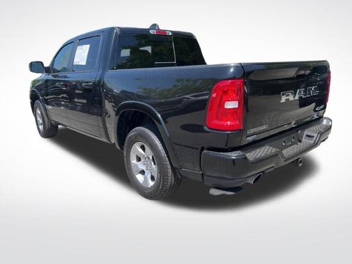 Diamond Black 2025 RAM 1500 Big Horn/Lone Star