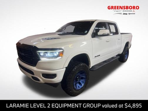 Bright White Clearcoat 2020 RAM 1500 Laramie