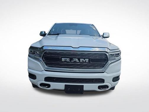 Bright White Clearcoat 2022 RAM 1500 Limited
