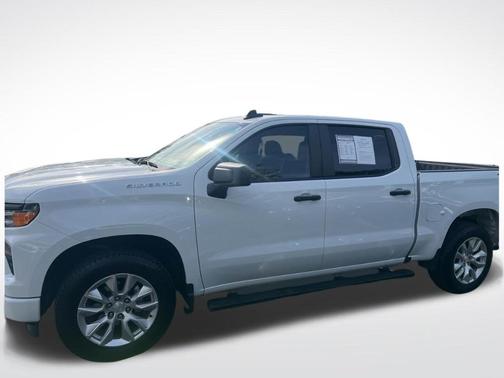 Summit White 2024 Chevrolet Silverado 1500 Custom