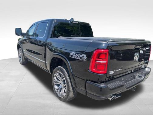 Diamond Black 2026 RAM 1500 Tungsten
