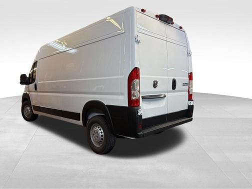 Bright White Clearcoat 2026 RAM ProMaster 2500 High Roof