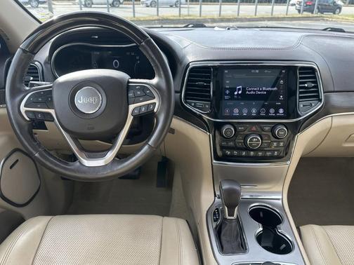 2020 Jeep Grand Cherokee Overland