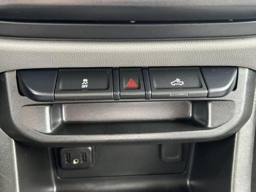 2020 Chevrolet Colorado WT