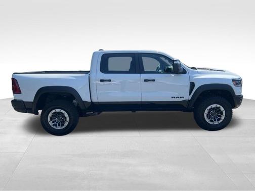 Bright White Clearcoat 2026 RAM 1500 RHO