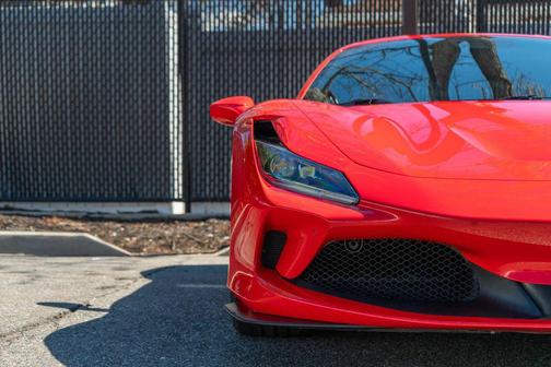 2020 Ferrari F8 Tributo Base