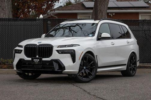 2023 BMW X7 xDrive40i