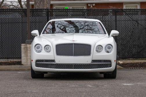 2015 Bentley Flying Spur Base