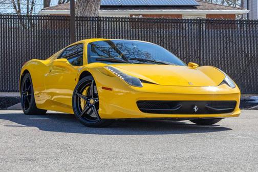 2015 Ferrari 458 Spider Base