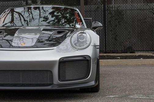 2018 Porsche 911 GT2 RS
