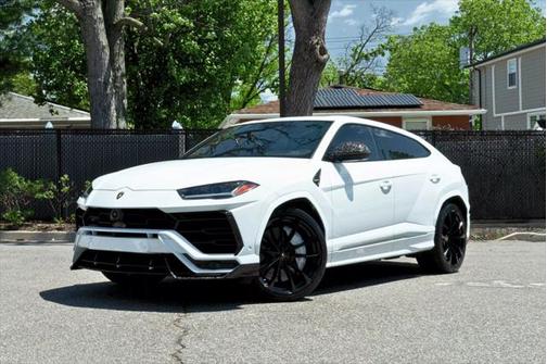 2019 Lamborghini Urus Sport Utility 4D