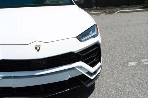 2019 Lamborghini Urus Sport Utility 4D